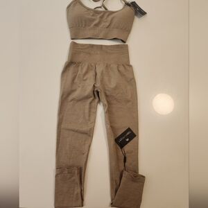 Lazuli Label NWT Leggings Set Khaki XS